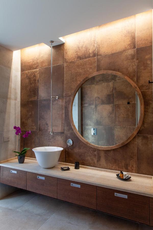 Palazzo Ferrucci Luxury Suites 칼리아리 외부 사진