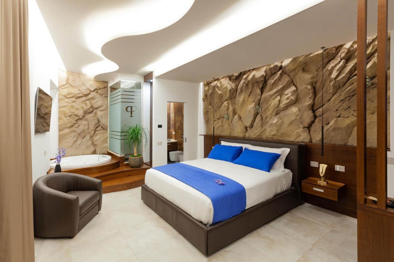 Palazzo Ferrucci Luxury Suites 칼리아리 외부 사진