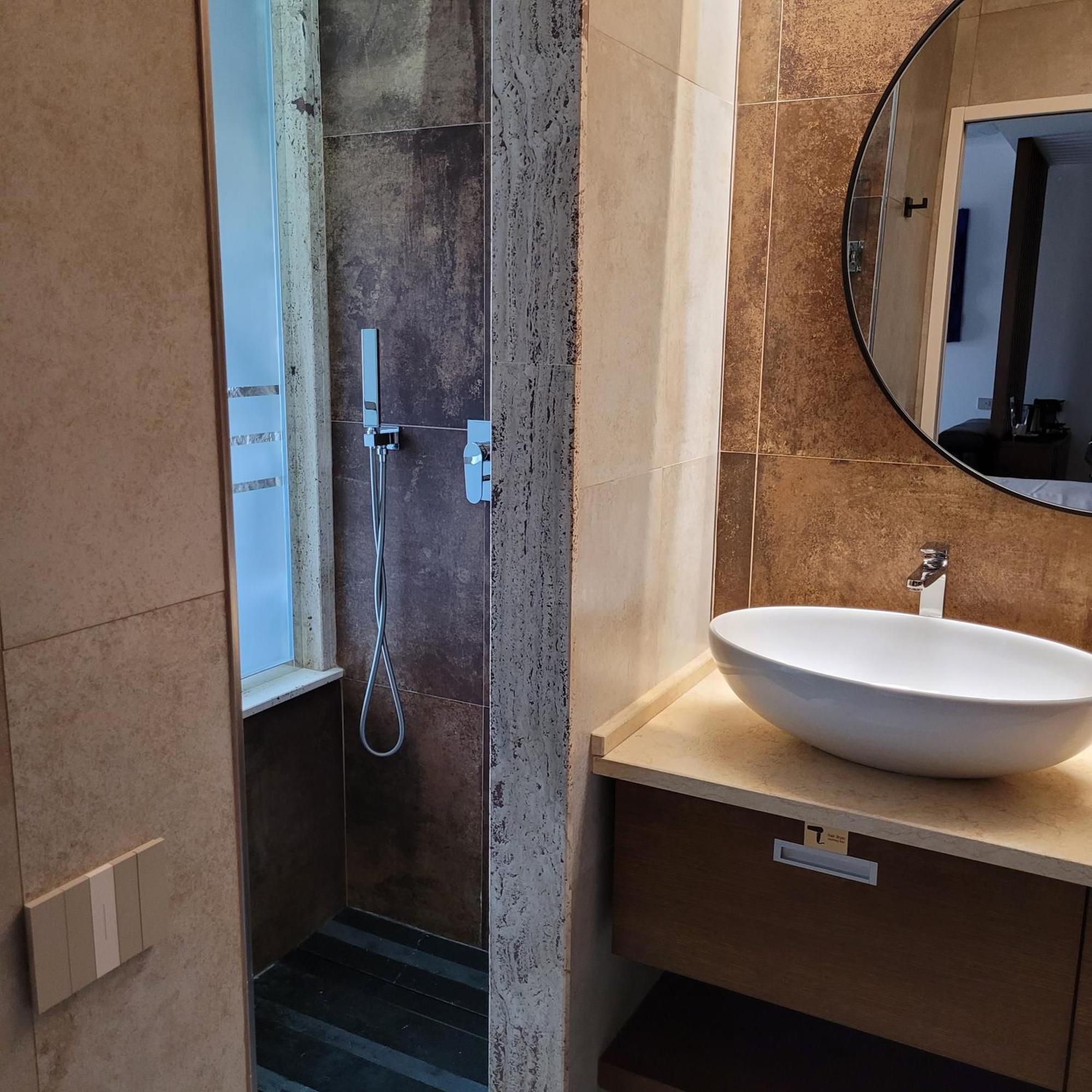 Palazzo Ferrucci Luxury Suites 칼리아리 외부 사진