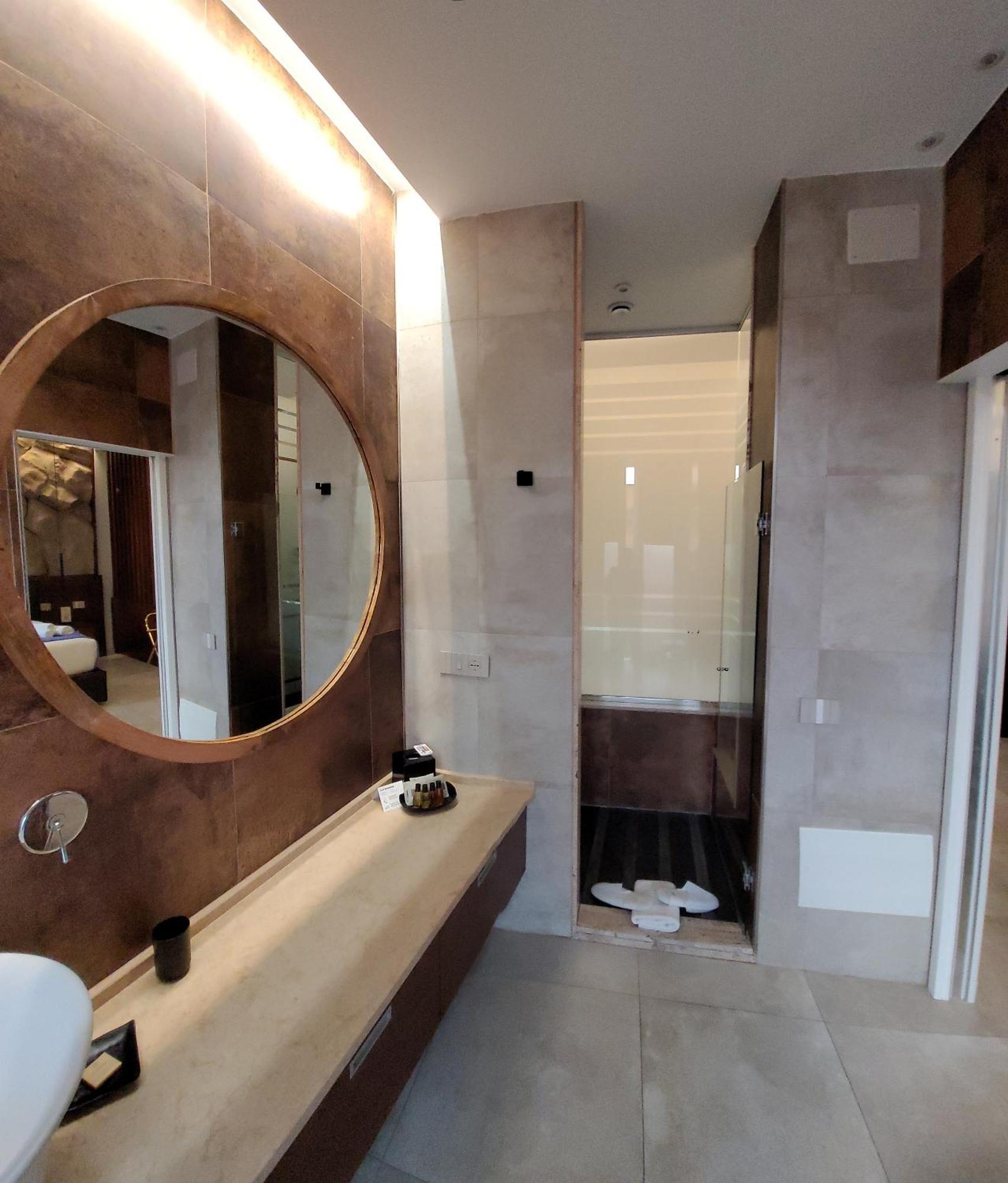 Palazzo Ferrucci Luxury Suites 칼리아리 외부 사진