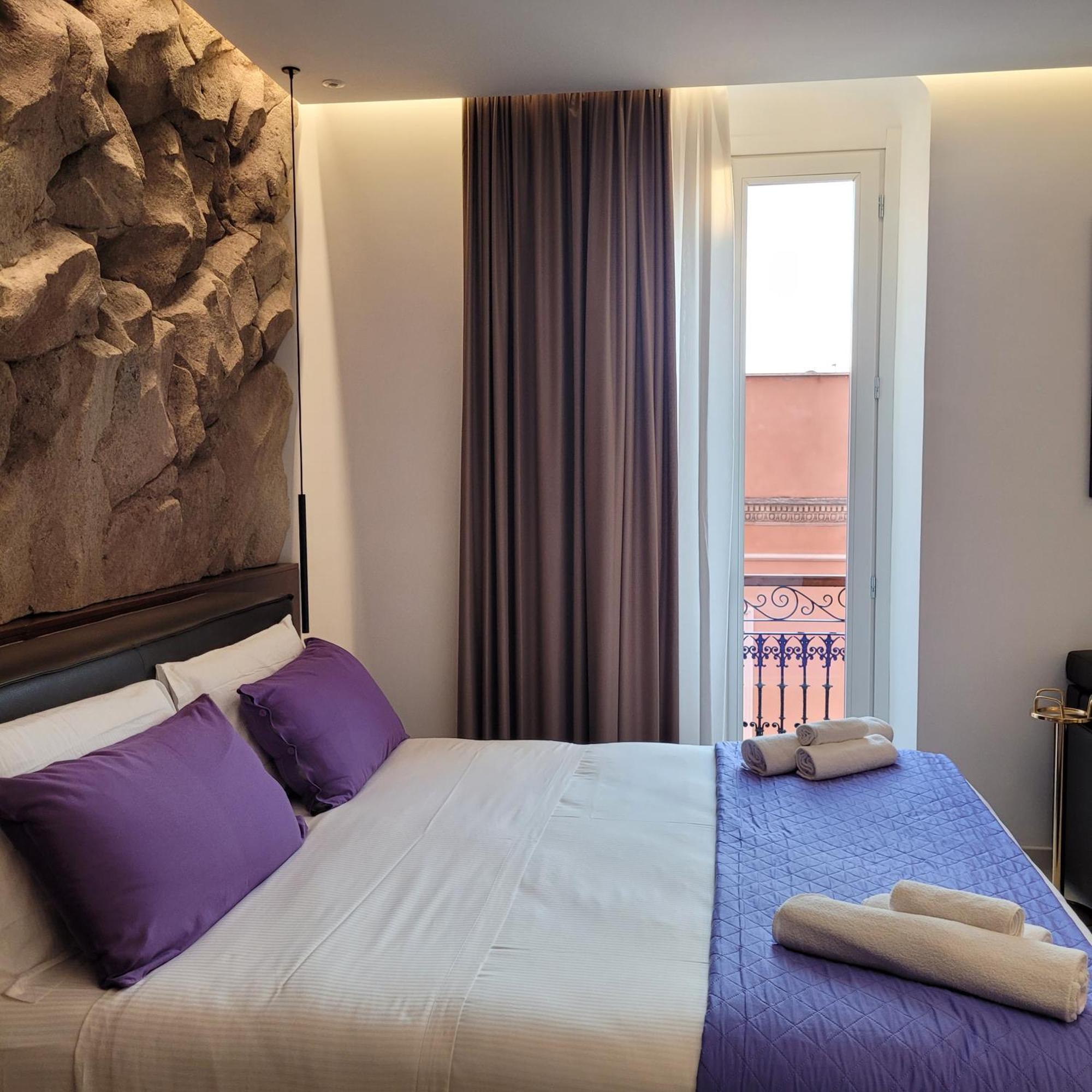 Palazzo Ferrucci Luxury Suites 칼리아리 외부 사진